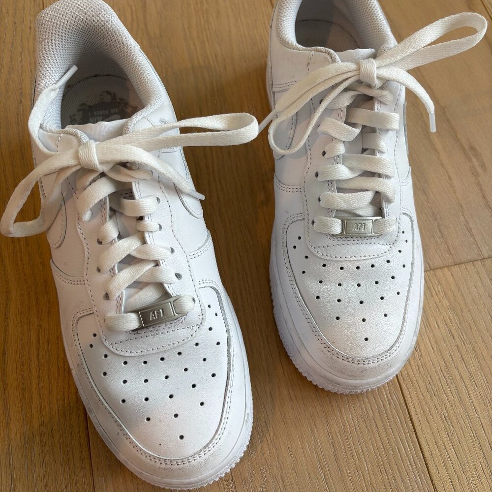 Nike Air Force One  ‘07 size 8 W / 6.5 M